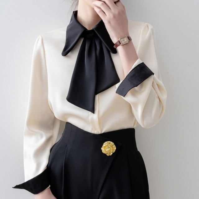 ボウタイ バイカラー ブラウス 232400