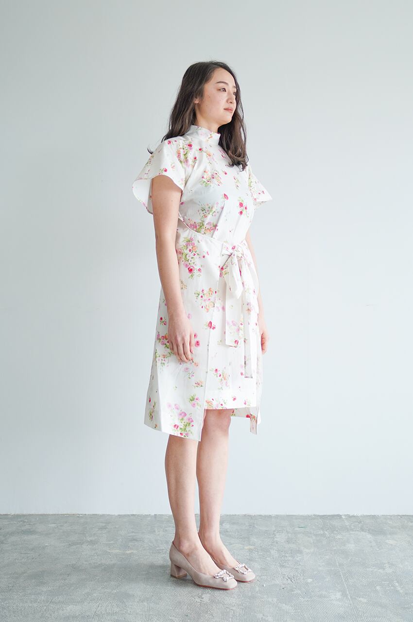 N21フラワープリントワンピース | LA VOIE LACTÉE