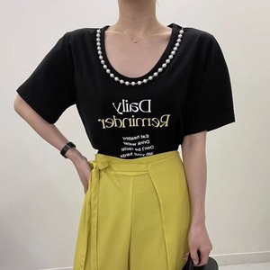Pearl Necklace Print T-shirt 500631