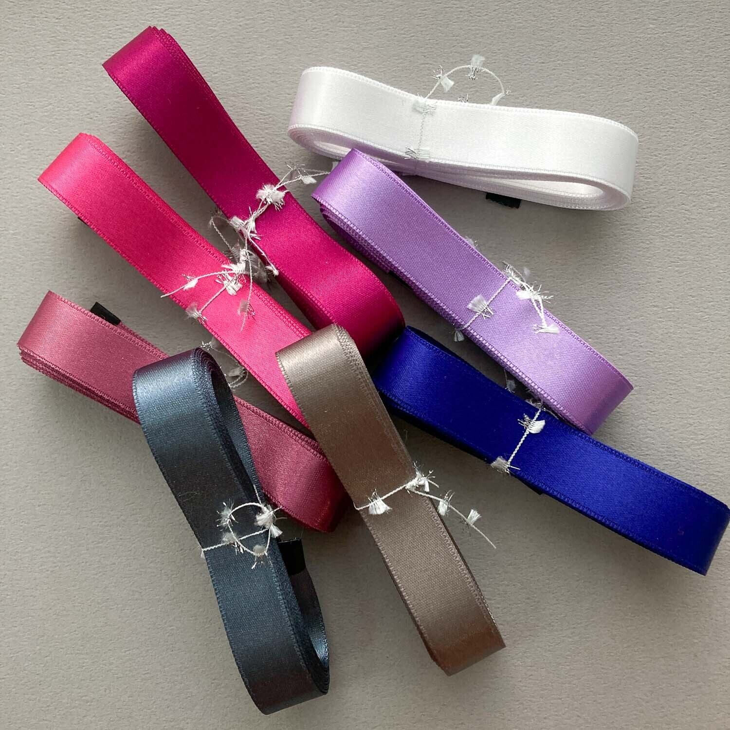 アンティークフランス更紗刺繍 ベルベットシルク 美しいジュエリー