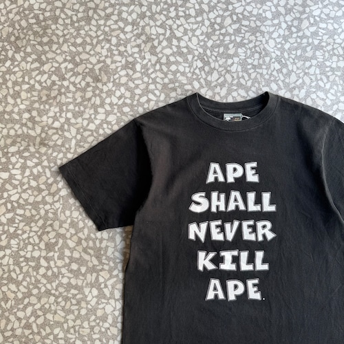 A Bathing ape / 00’s “shall never kill ape” size M