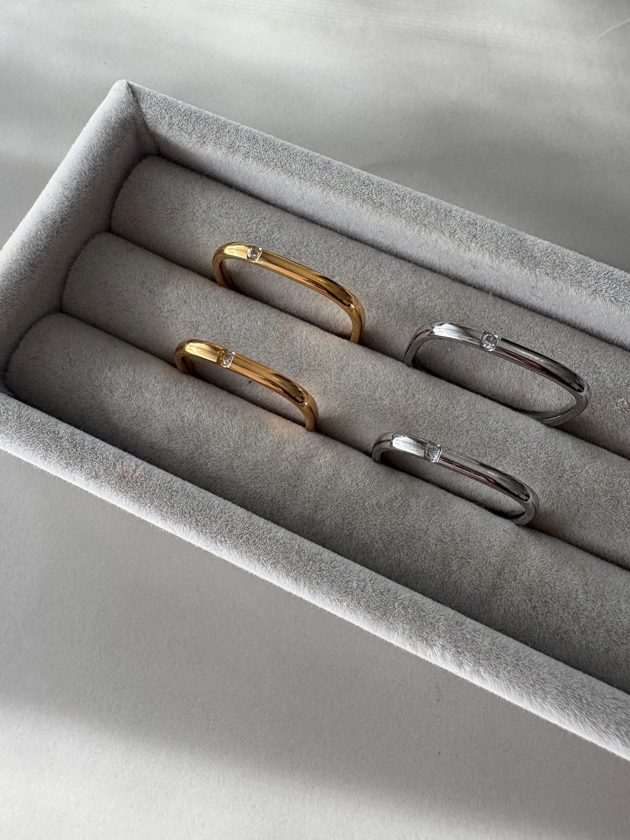 スクエアワンストーンリング