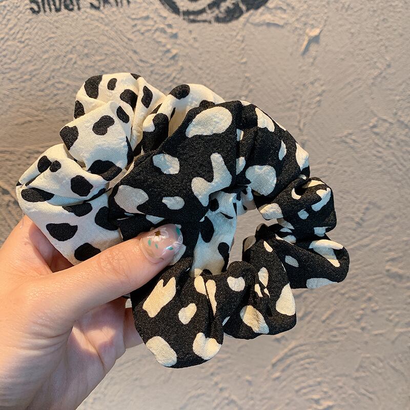 レオパードプリント柄ブラックプリント ブラック・アイド・ピーズ20367844144