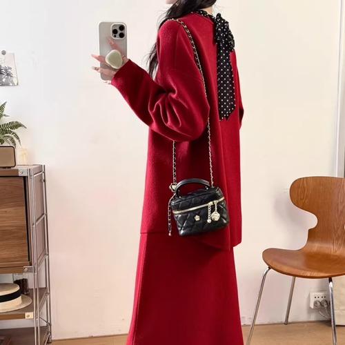 【2点セット】2色／ドットバックリボンニットプルオーバー＋マキシスカート ・73989