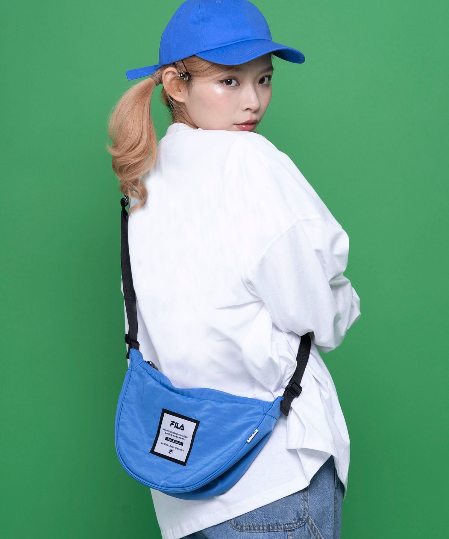 ユニセックス向けのブランドをメインにした、カジュアルな洋服や服飾