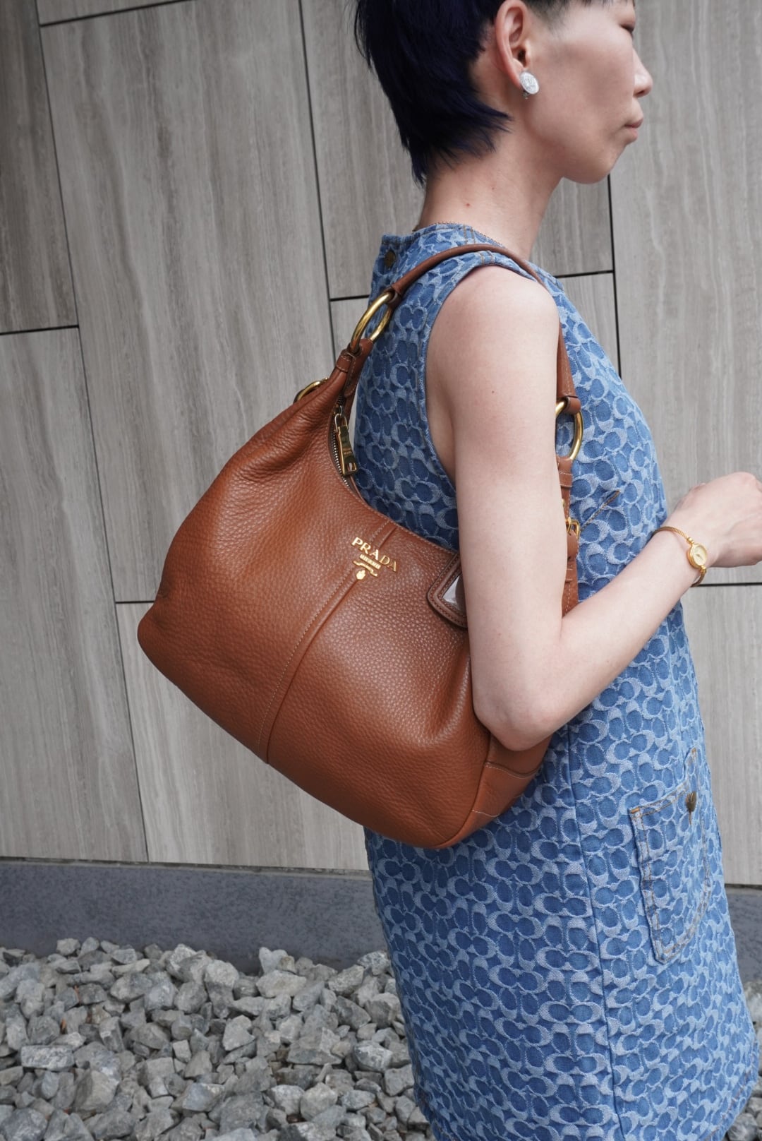 PRADA プラダ ショルダーバッグ ブラウン ロゴ レザー ホーボー