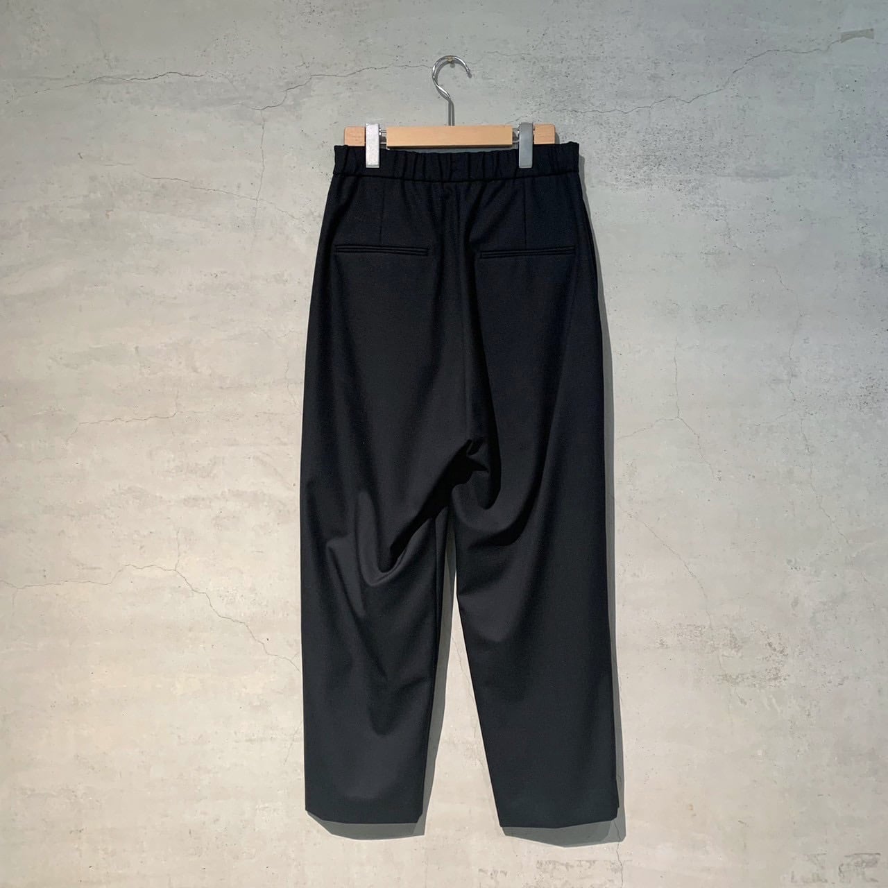 ATON】WOOL TROPICAL TAPERED EASY PANTS / PRAGCW0700 ATON】WOOL TROPICAL TAPERED EASY PANTS / PRAGCW0700