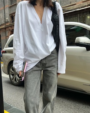 ディープVリラックスシャツ A0512