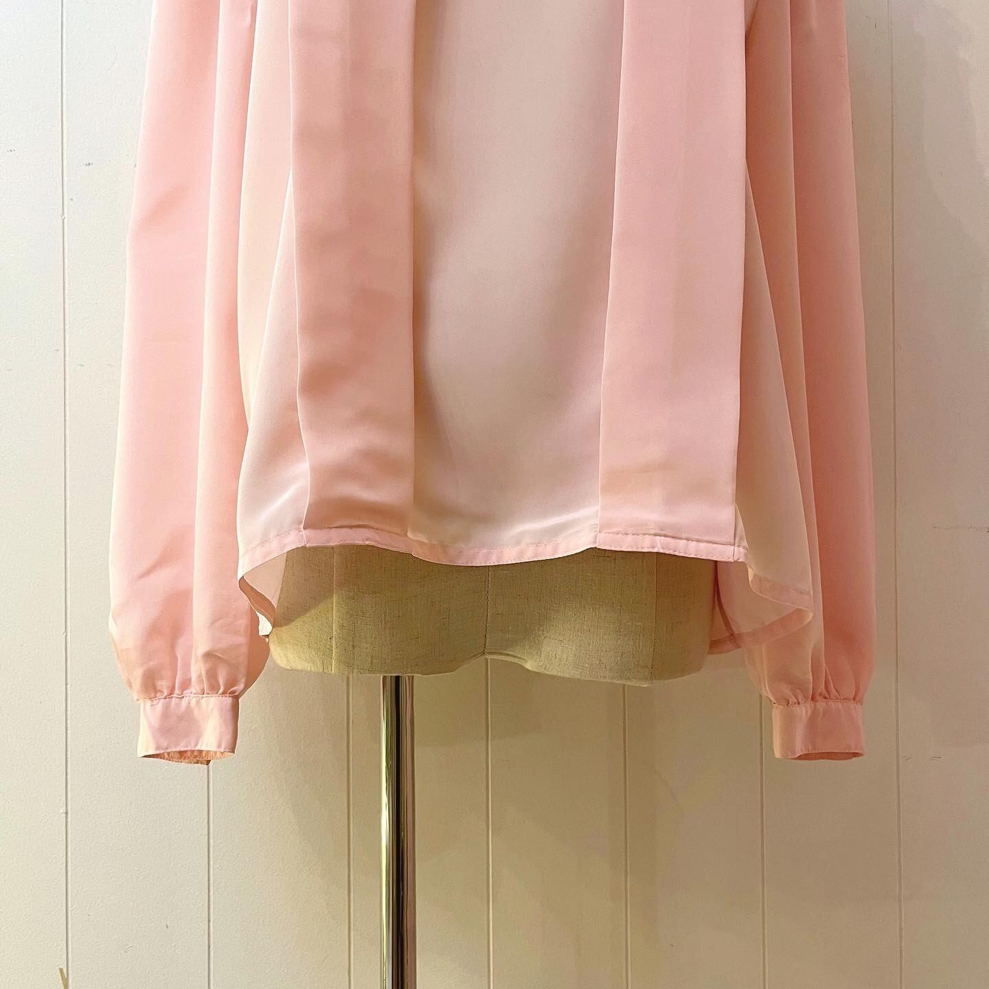 flower arch collar pink blouse