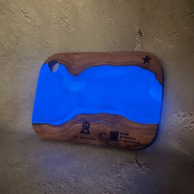 Resin Cutting Board「EARTH BOARD」-  Luminous paint【再販時期未定】