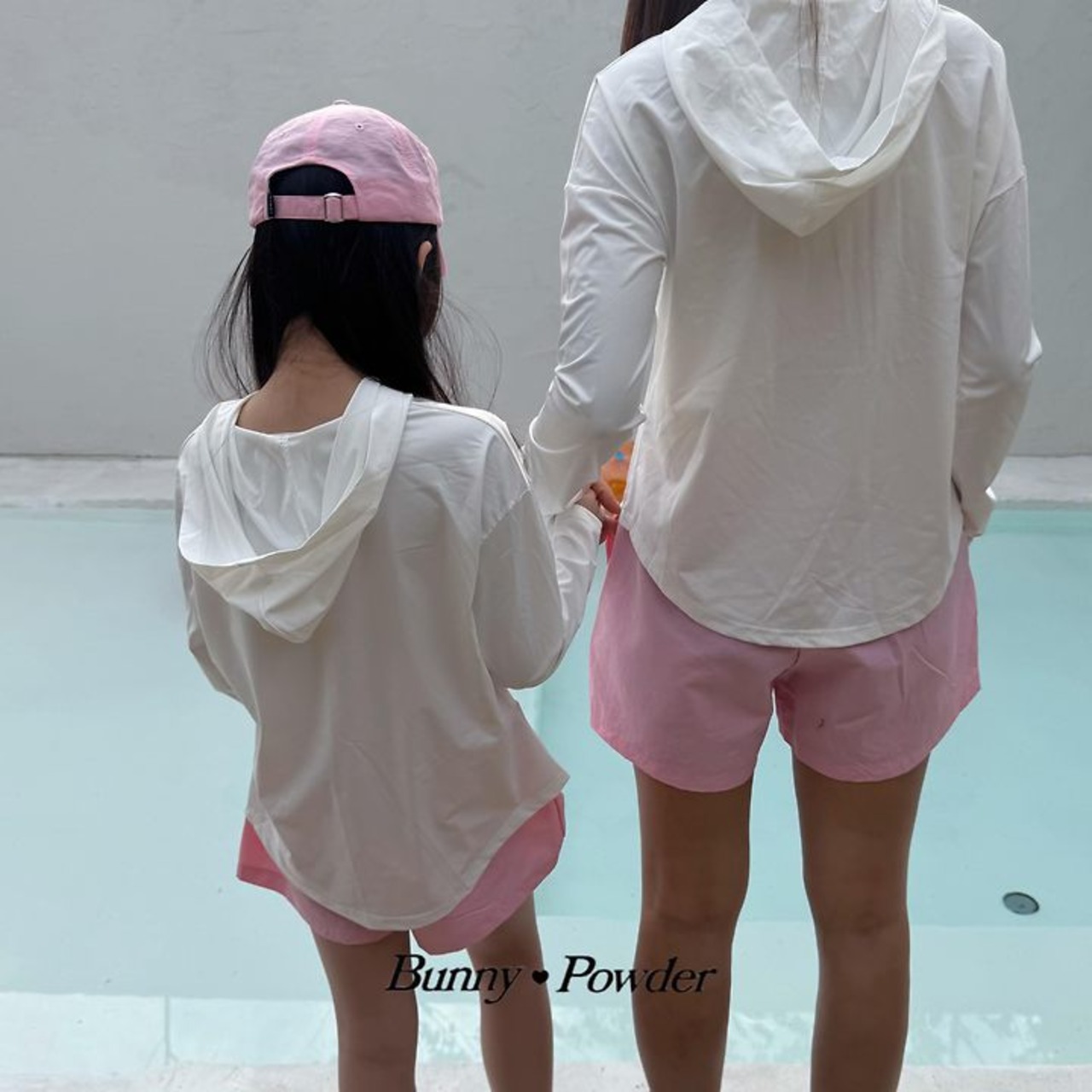 [Bunny Powder] (Feature) Hooded rash guard (L/XL) / [버니파우더] (기획)후드레쉬가드 (L/XL)