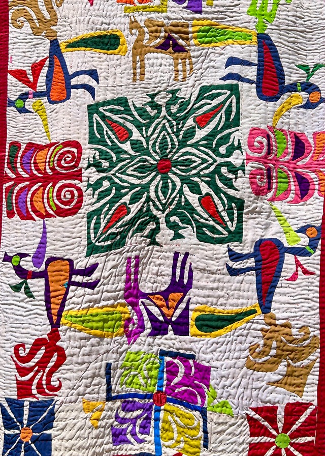 APPLIQUE RALLI QUILT_005