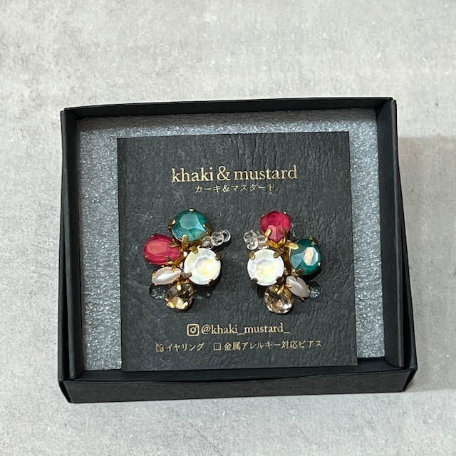 【ハンドメイド】ビジューピアス/イヤリング