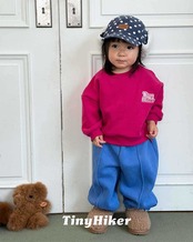 〖取寄〗韓国子供服 / 26winter / TinyHiker / タイニー刺繍トレーナー / キッズ *XS~XL*