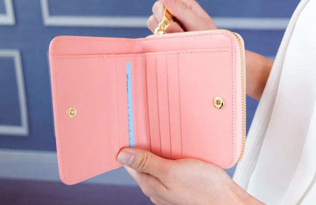 クロコダイル ラウンドジップ ミニ財布　ピンク