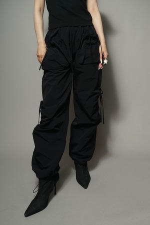 GATHER POCKET NYLON PANTS (BALCK) 2403-22-116