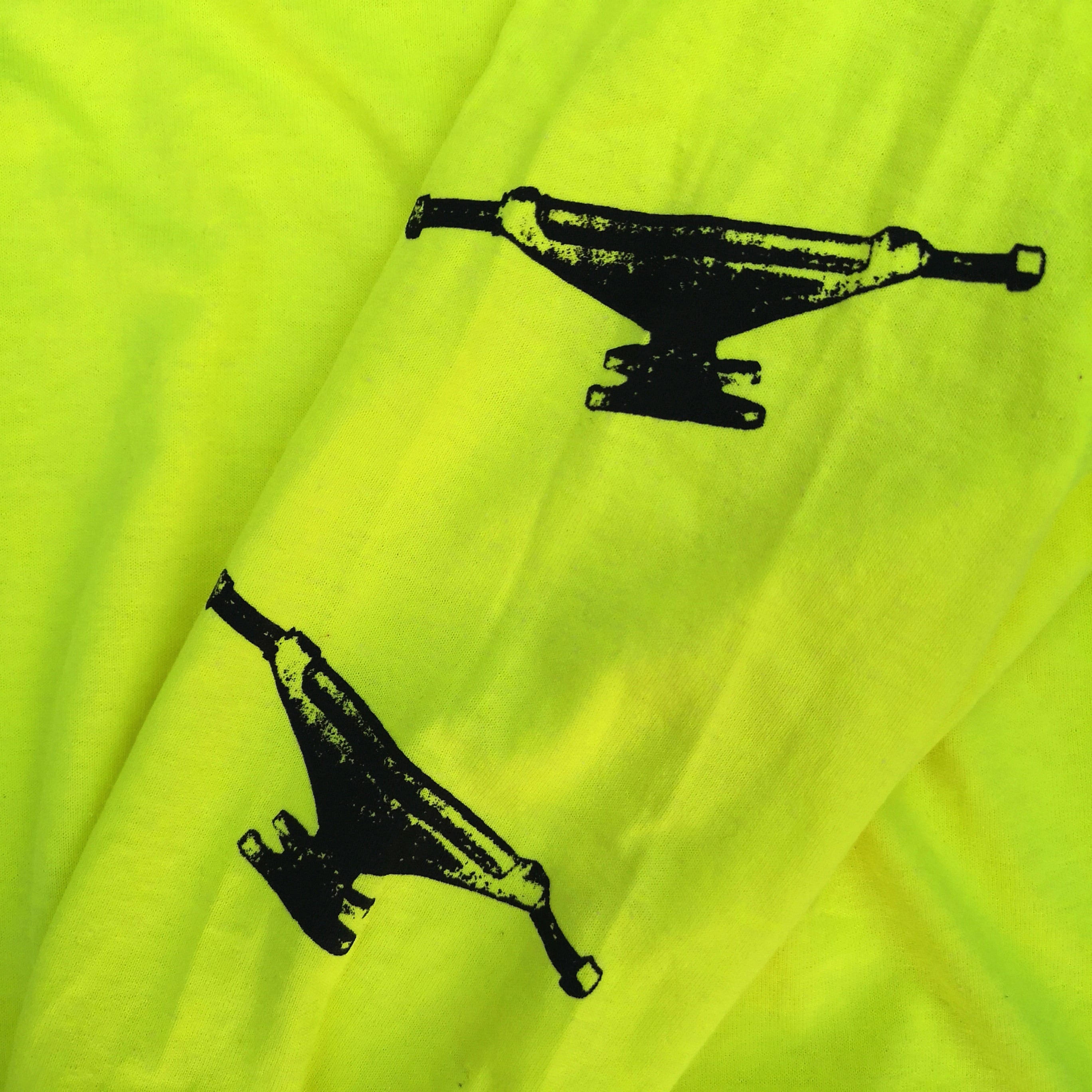 ||||| MONSTER LONG TEE NEON YELLOW XL