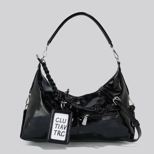glossy faux leather bag / l0750