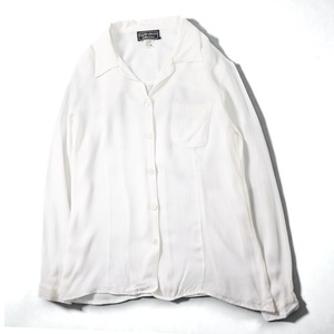 1980's Vintage open collar box silhouette rayon shirt "made in USA"