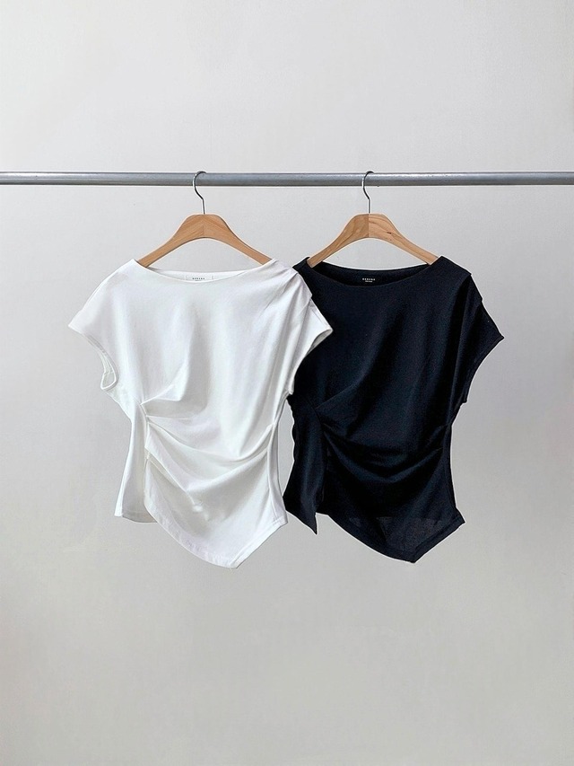 Side Shirring Asymmetric T-Shirt