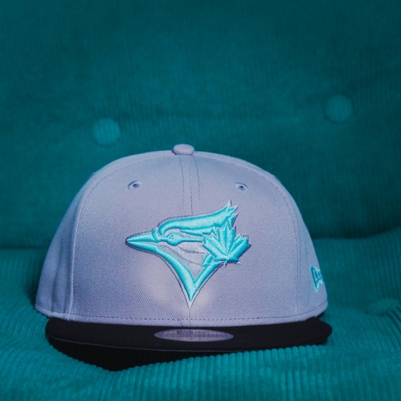 【gifthat別注】NEW ERA 59FIFTY/5950 TORJAY トロント・ブルージェイズ　GRAY BLACK SEAGLASS