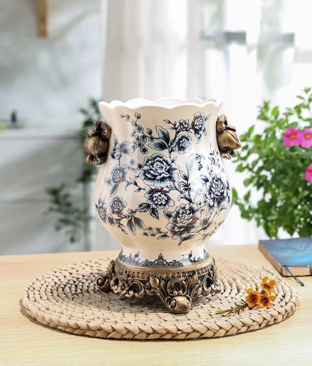 アンティークな中国風の花瓶 | しゃらら堂