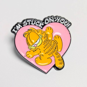 送料無料！ ★ピンズ PINS★ピンバッジ 【 Garfield (ガーフィールド) 】ハート“  I'M STUCK ON YOU ” 君に夢中♡〚アメリカン雑貨 アメトイ〛