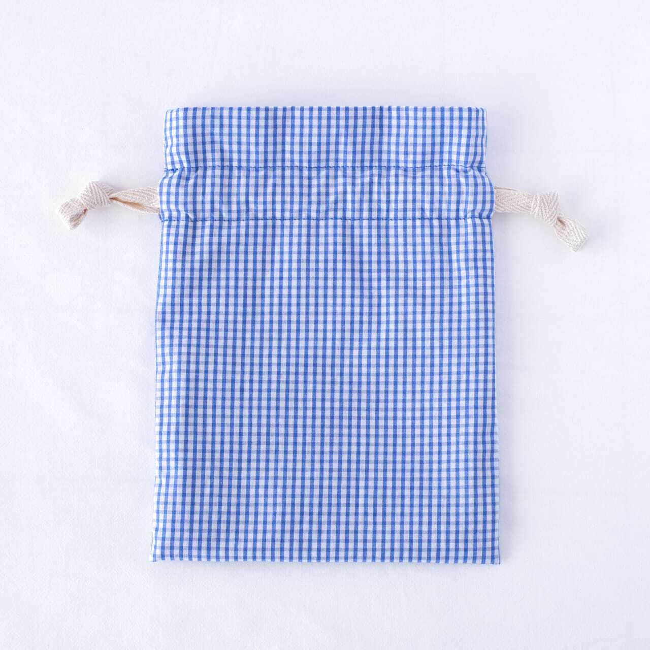刺繍入りギンガムチェックの巾着ポーチ 巾着袋 mopoちゃん（ブルー