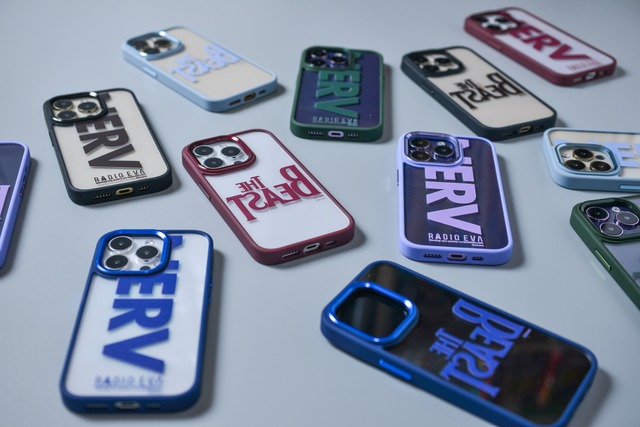 RADIO EVA ACRYLIC MOBILE CASE＜BEAST(BLUE)＞