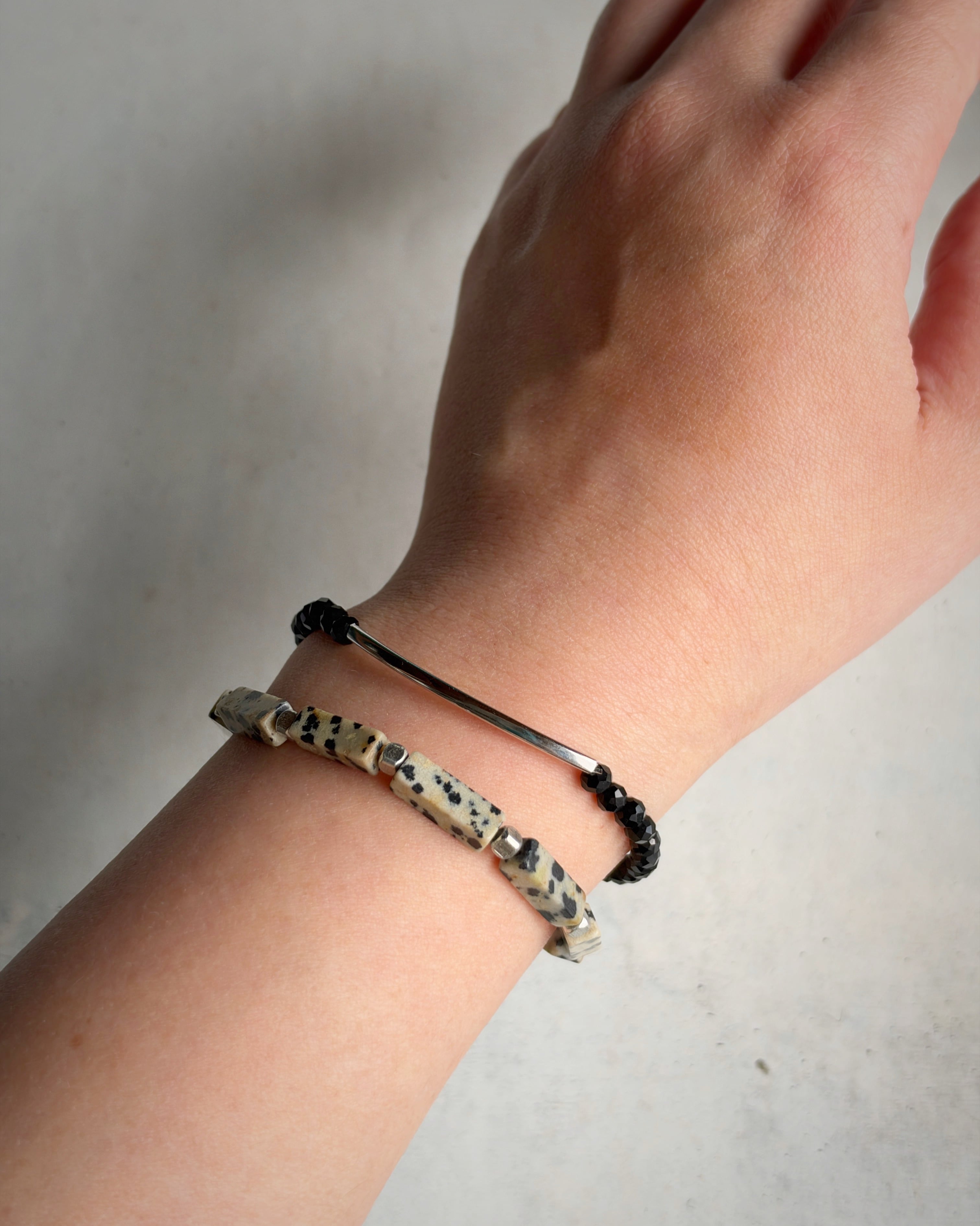 layered bracelet(ダルメシアンジャスパー×オニキス)