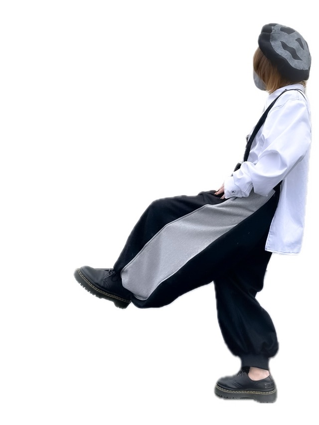 UNFINISHEDサスペンダーカボチャパンツ25029