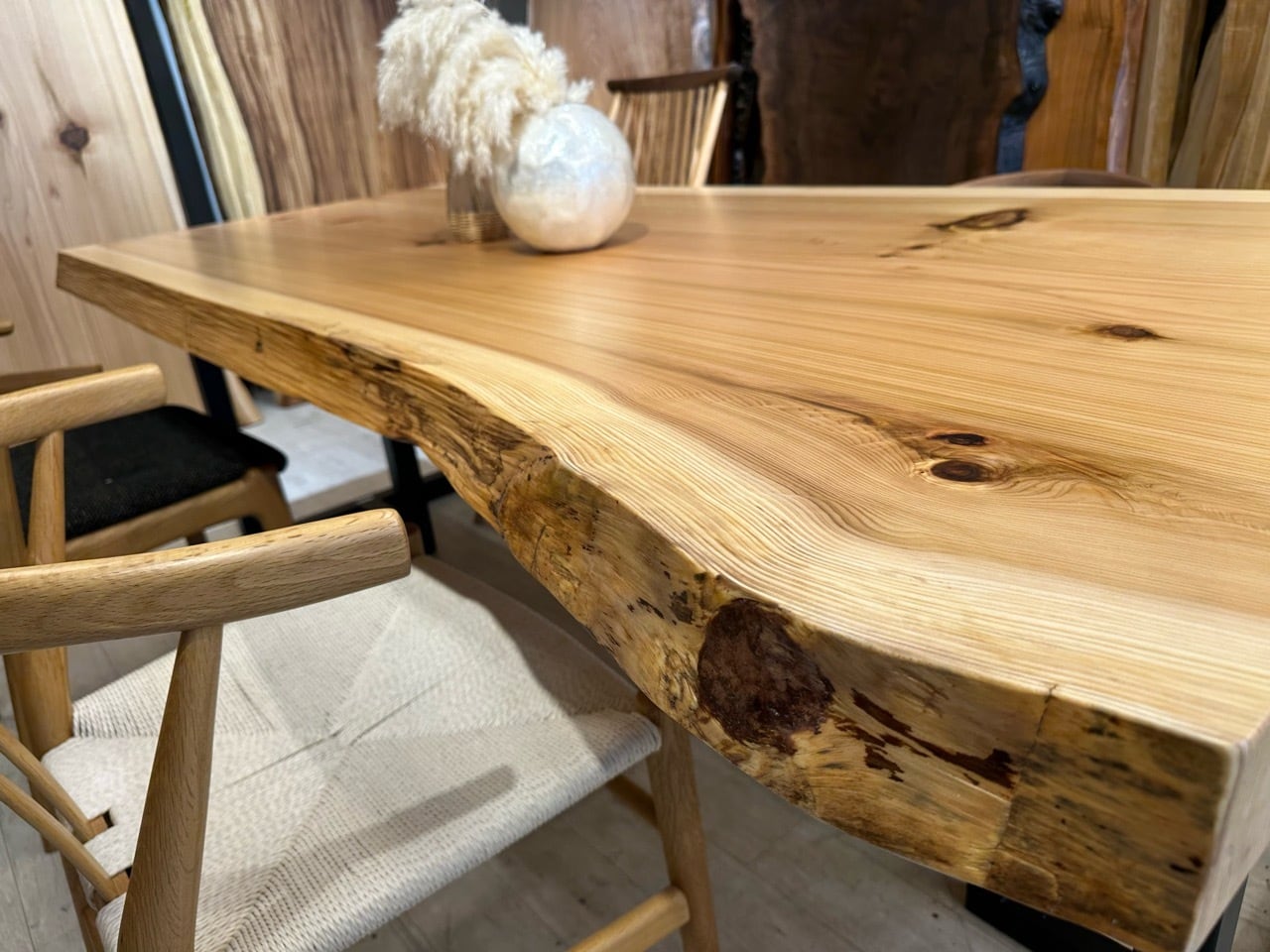 杉（スギ）_2040×870-980×70_横浜元町店_テーブル天板/一枚板 252530