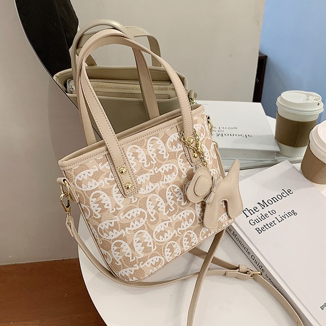 オールマッチINSポータブルスモールバッグフィメール2020新しいトレンディなファッションハイエンドワンショルダーメッセンジャーバッグネット赤バケットバッグ Tiancai_Wing_Bag70156831087