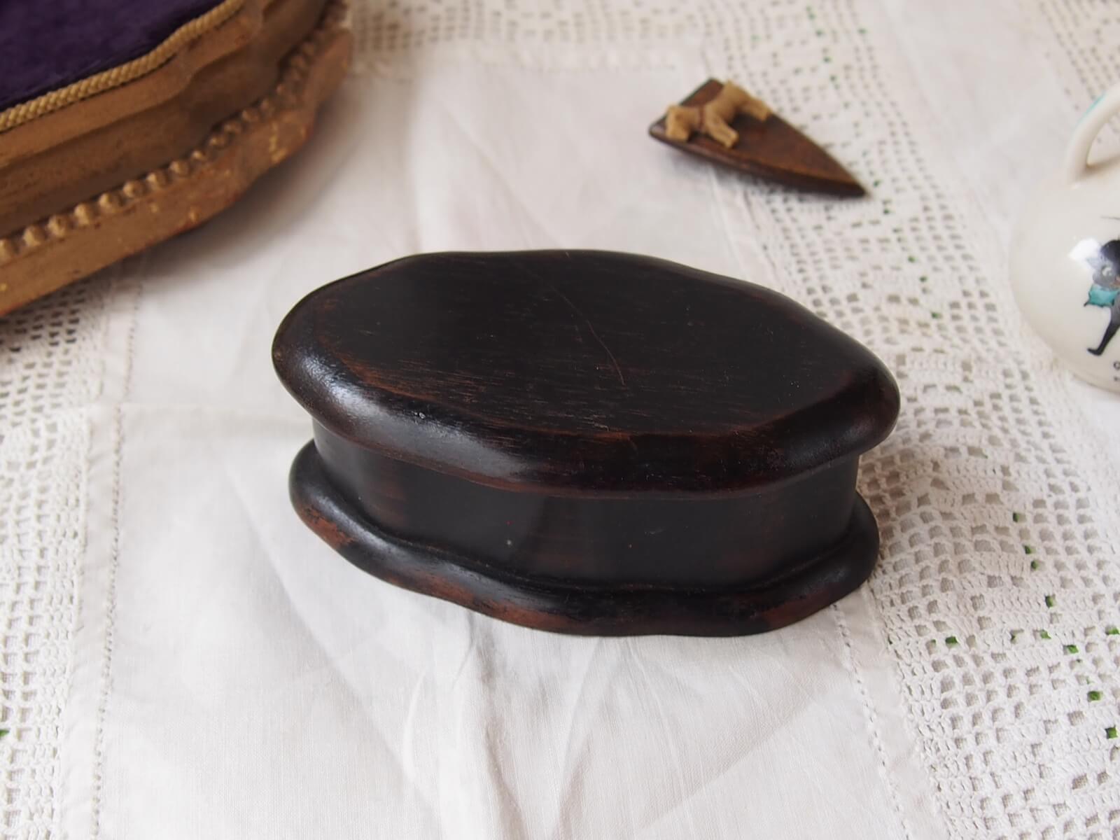 イギリスアンティーク　木製ジュエリーボックス　黒檀