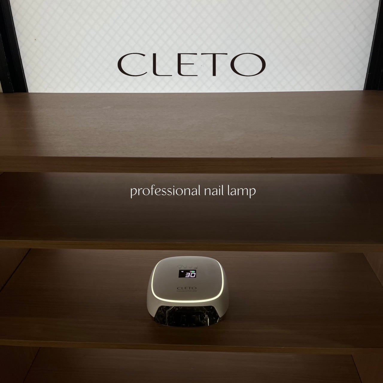 Professional Nail Lamp | CLETO / loade