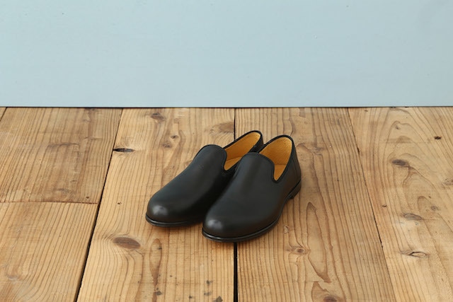 SLIP-ON SHOES