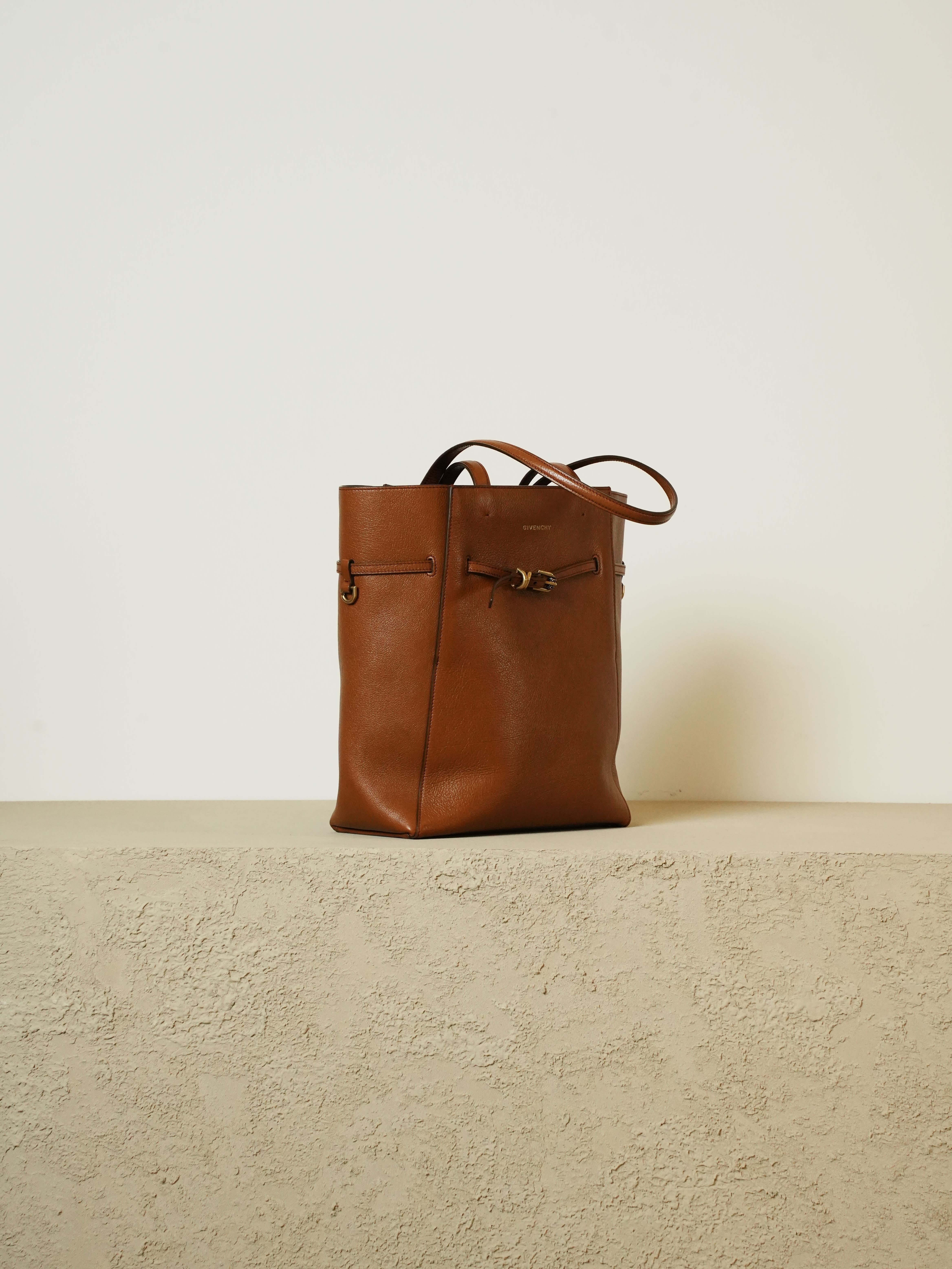 GIVENCHY ジバンシー トートバッグ | Raum Vintage
