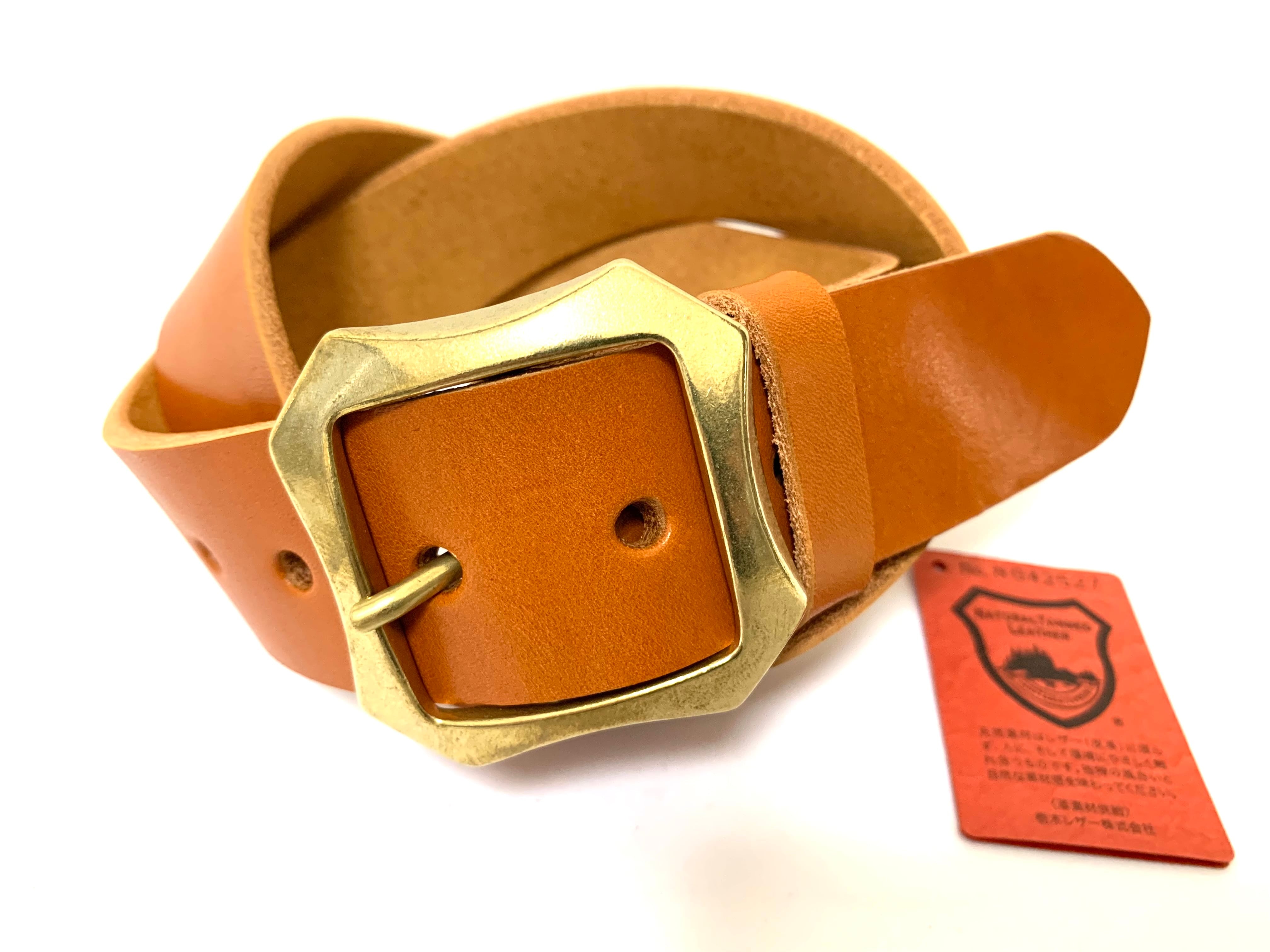 栃木レザー ピーナッツインレイスタッズベルト ブラック 穴開け加工済み