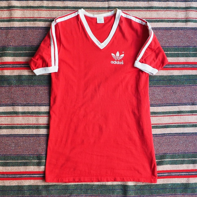 80s adidas V-nec T-shirt