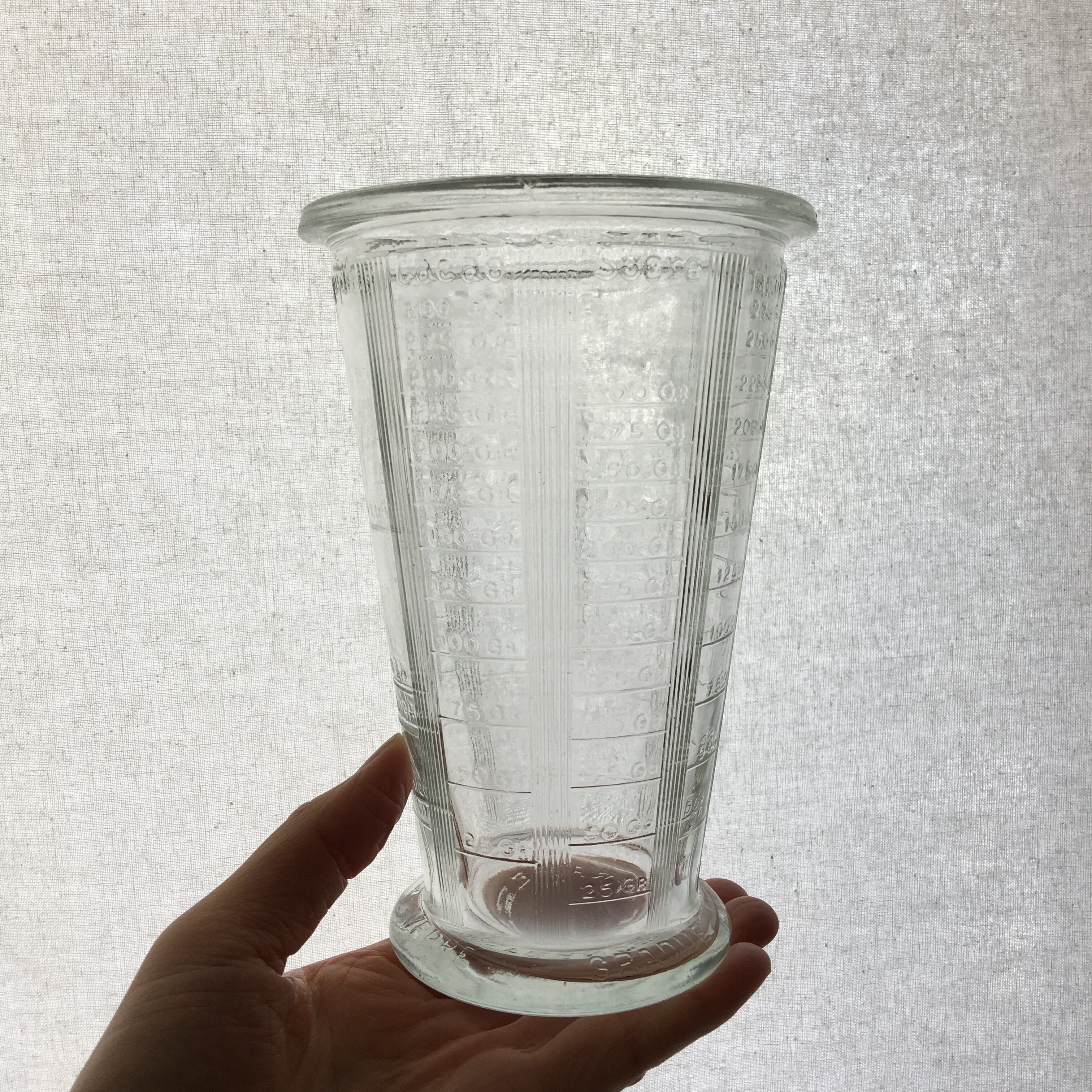 メジャーカップ フランス アンティーク ブロカント | Avec le