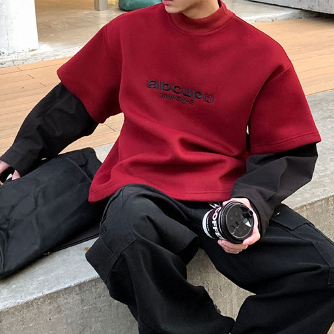 フェイクツーピースラウンドネックロゴスウェット　1173