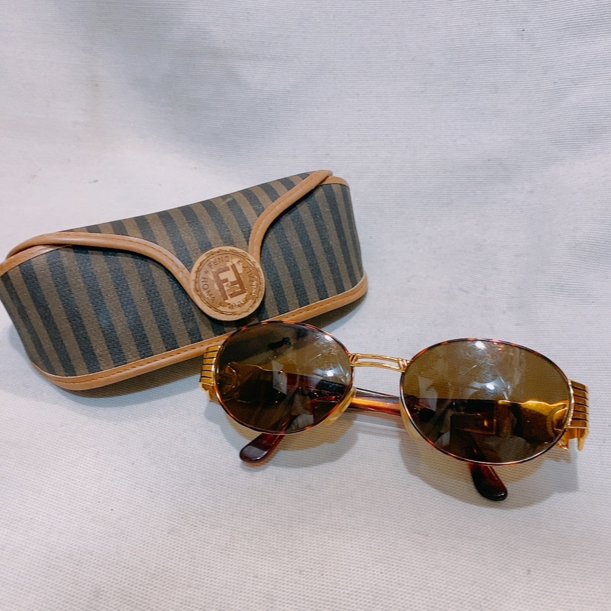 フェンディ サングラス 焦げ茶色 金色 FENDI ケース付 | UTA