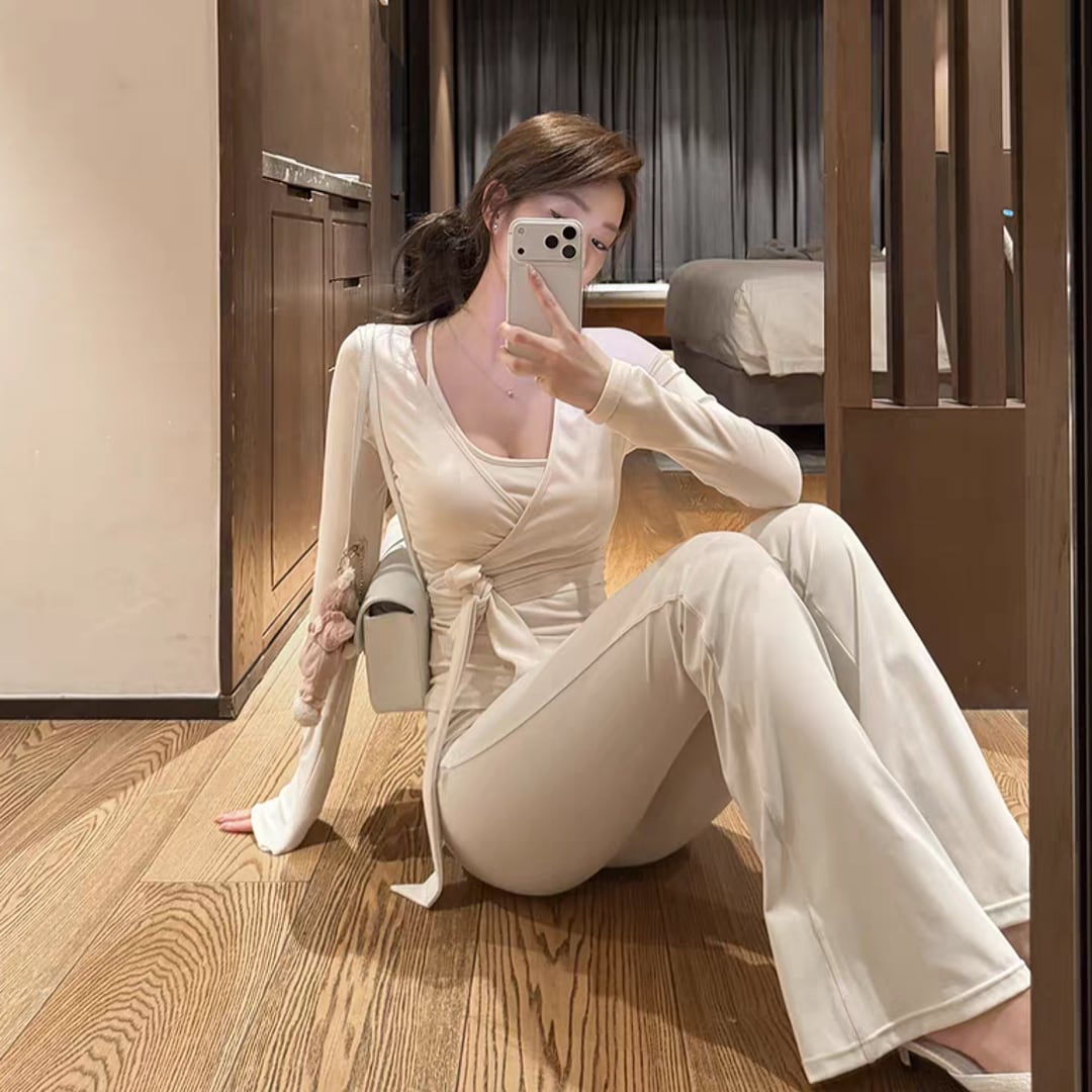 Yoga-style outfit 2605122