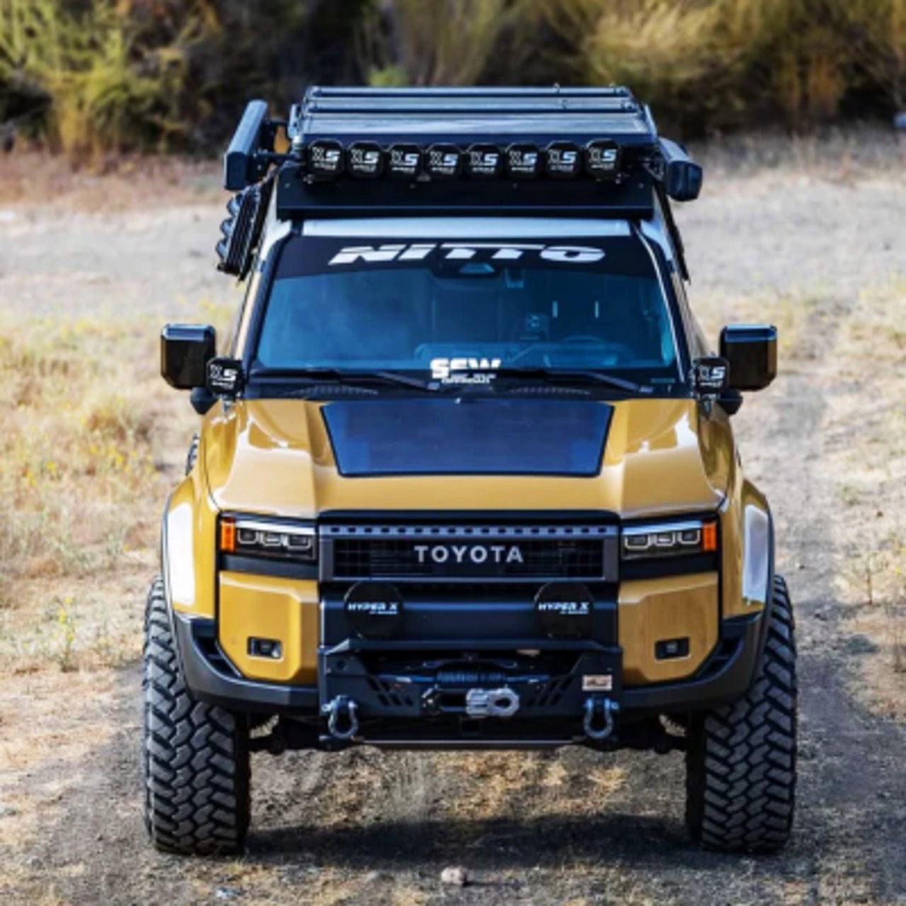 トヨタ ランドクルーザー LC250 (2024年以降) Lensun 115W フードフレキシブルソーラーパネル - 2