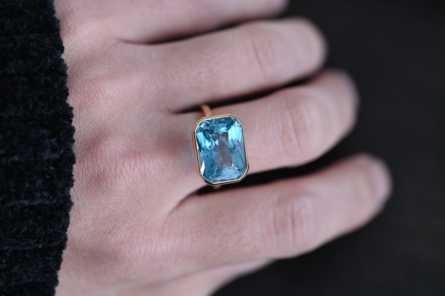 一点限り】K18YG ブルートパーズ(12.95ct) 覆輪リング | ASHIOURY