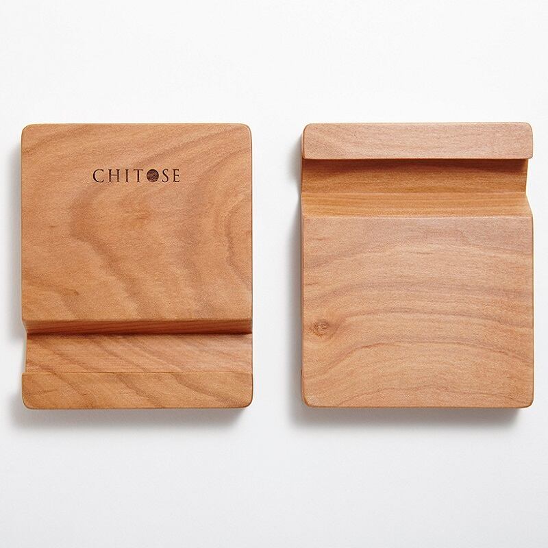 りんごの木のミラー 壁掛け式　と　りんごの木のミラースタンド　木村木品製作所 りんごの木のミラー スタンド式 APPLE TREE | 木村木品製作所