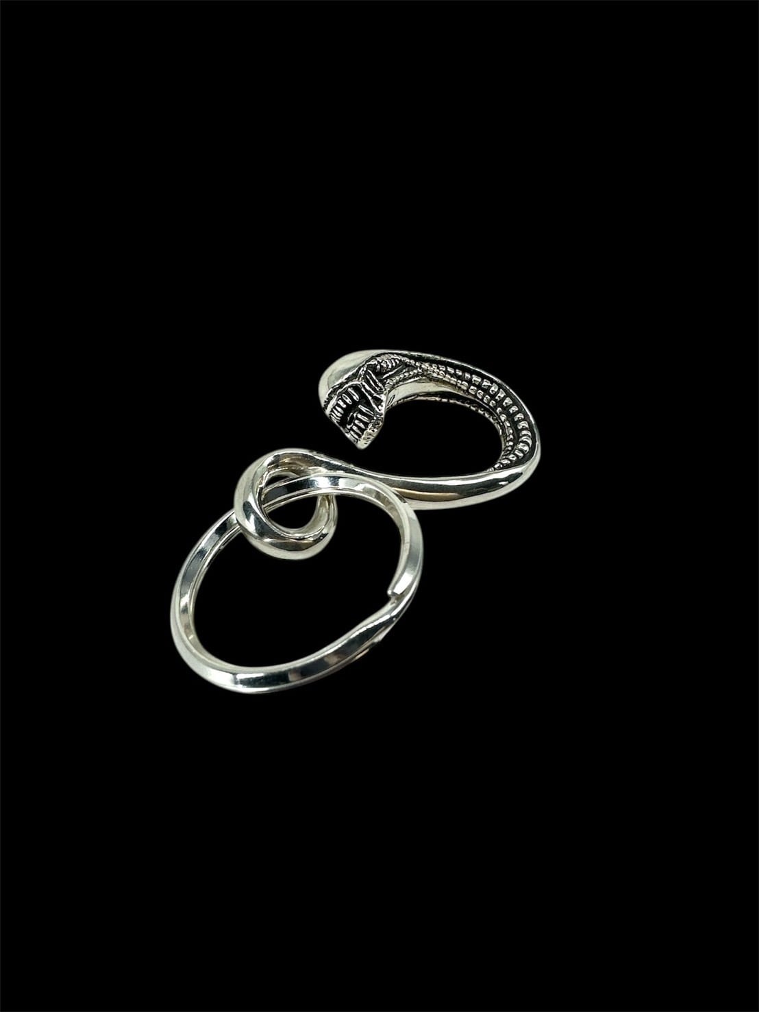 CALEE / STUDS LEATHER KEY RING ＜TYPE C＞ | WHISKER