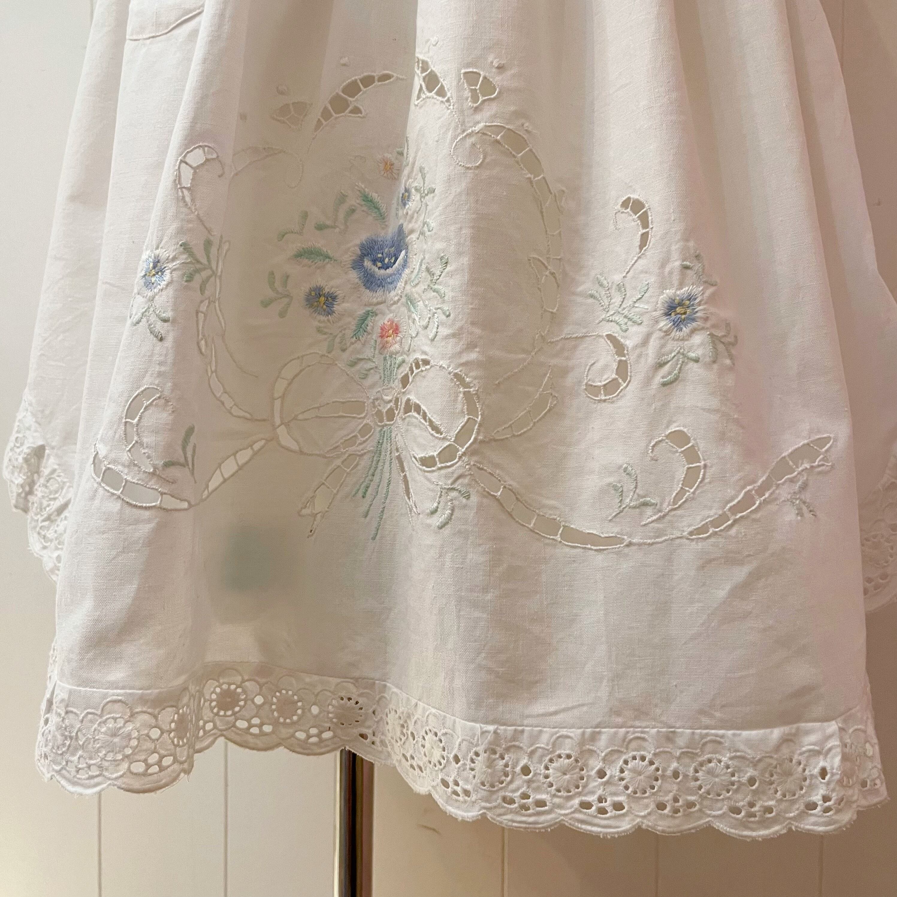 remake : white flower apron mini skirt