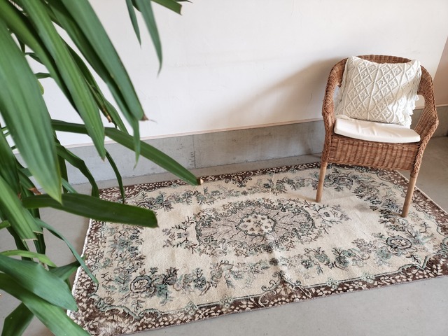 Turkish rug No.725