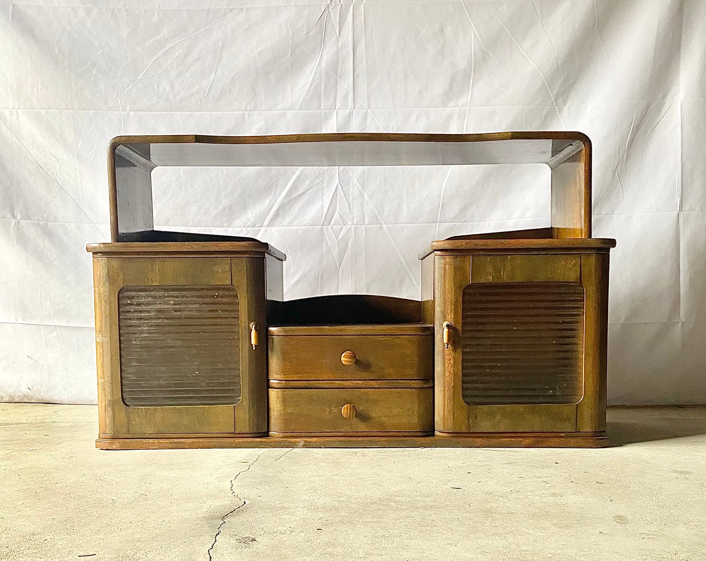 店舗什器 | giraffes craft